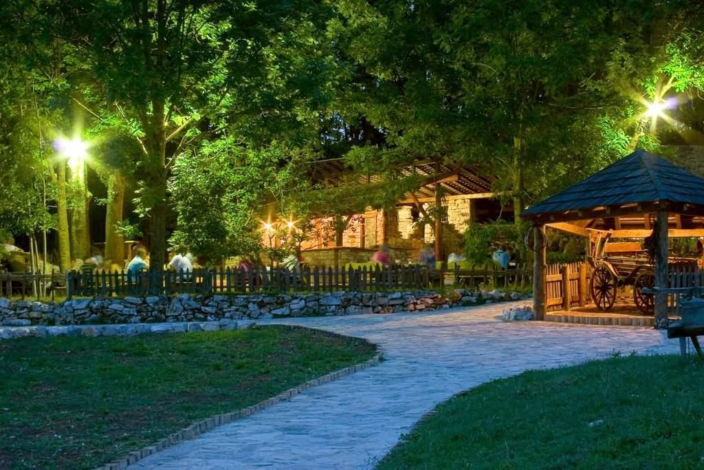 Farm Stay Cardaklije 쿨렌 바쿠프 외부 사진
